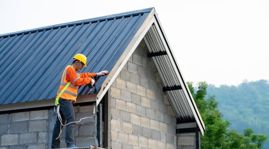Professional New roof installation in Glendive, MT